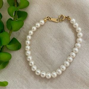 Vintage Claire’s Faux Pearl Bracelet